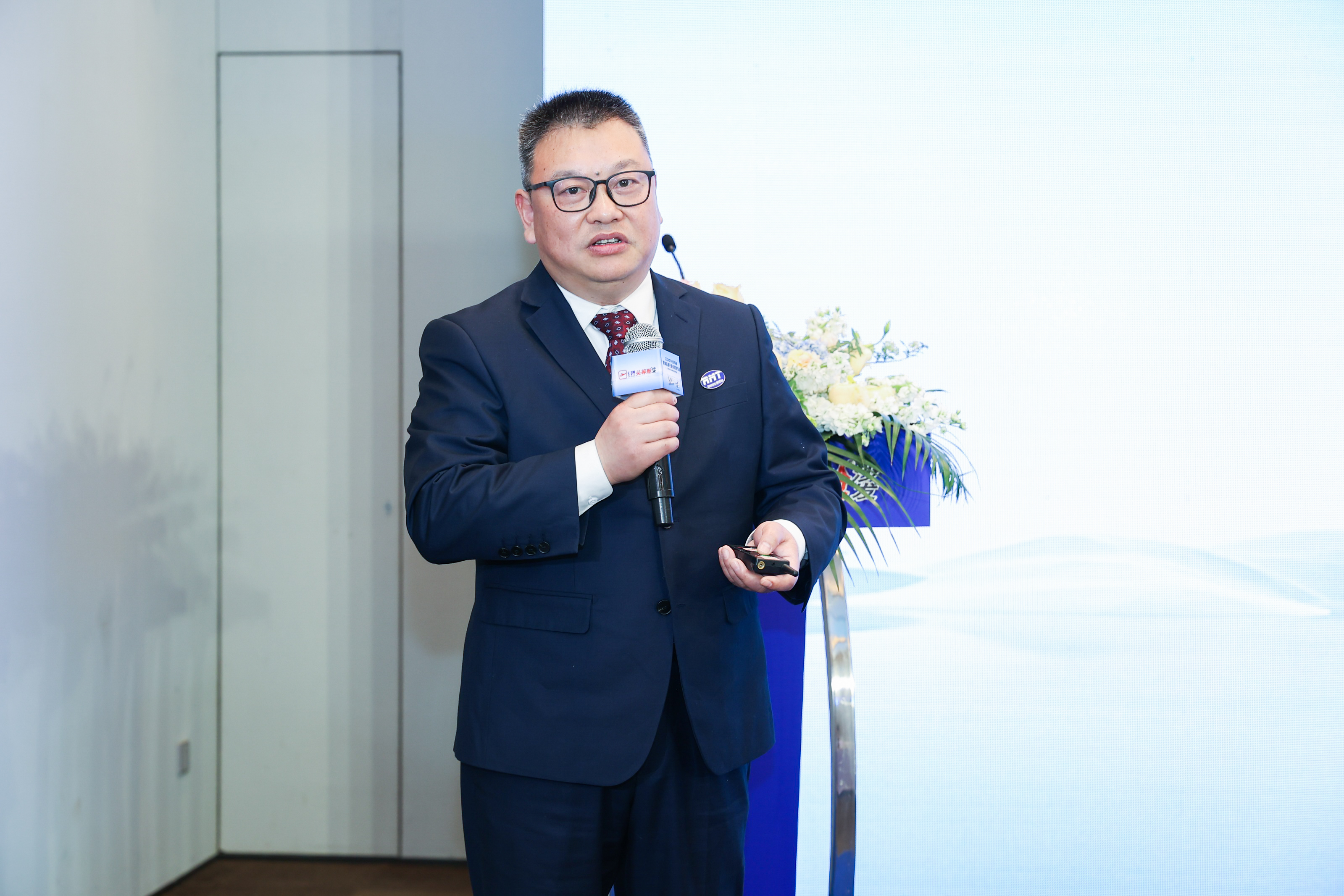 开元体育·(中国)官方网站媒体团探厂锐迈工厂解锁芝华仕头等舱背后的健康舒适密码(图9)