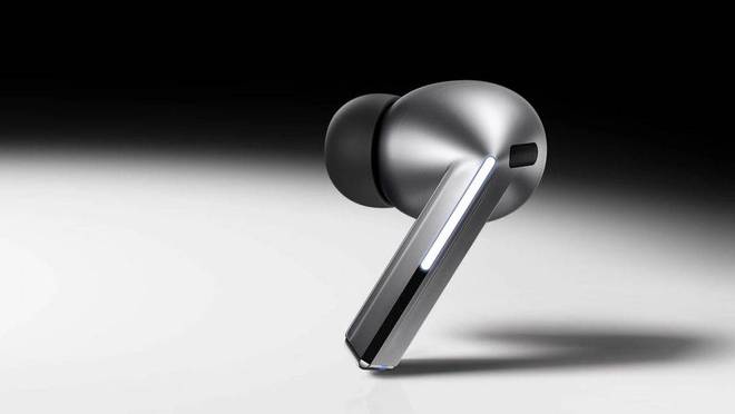 开元体育AirPods 和三星新耳机上这些小心思是耳机交互的「秘密武器」｜硬哲学(图4)
