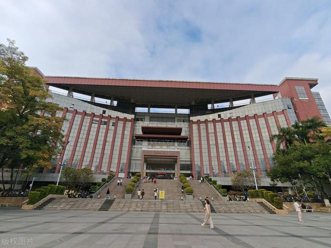 开元体育·(中国)官方网站纯211大学排名洗牌：北京邮电大学不再第一郑州大学排名(图8)